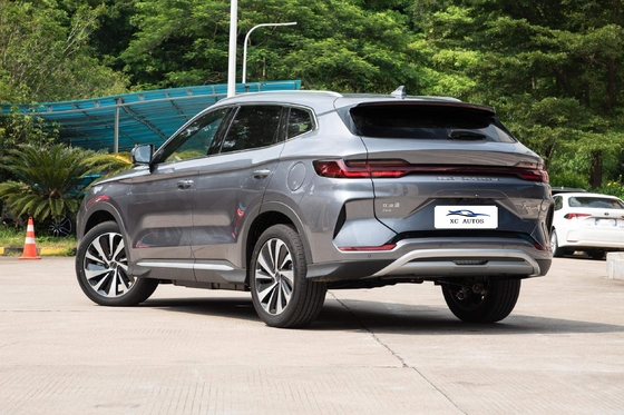 BYD Song Plus Hochgeschwindigkeits-Elektroauto 5 Türen 5 Sitzplätze BYD SUV 605km Reichweite Energiefahrzeug