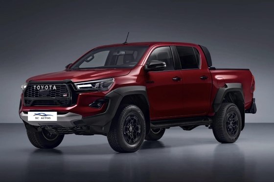 4X4 Pickup Truck Gebraucht Toyota Hilux mit Multi-Link Heckfederung und LED Scheinwerfer