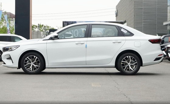 Geely Emgrand 2023 Gen4 Champion Edition 1.5LCVT Luxus Version 4638*1820*1460 L*W*H mm