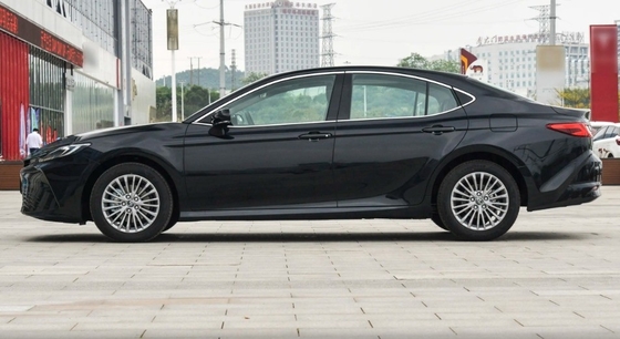 2024 Toyota Camry 2.0E Version Scheinwerfer Benzinwagen mit ABS und Front 4 Rear 2 Radar