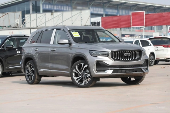 Hochgeschwindigkeits-Benzin chinesische Luxus-Brennstoff-Fahrzeuge Geely Monjaro Autos für SUV-Sitze 5