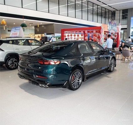 Geely Vorwort Xingrui 2.0T AMT Luxus Kompaktwagen Benzinmotor Automatikgetriebe Linkslenkmotor 2.0T