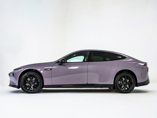 Xpeng P7 EV Limousine mit Multifunktionslenkrad und Maximaldrehmoment Nm von 400-500Nm