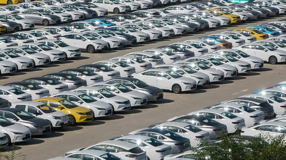 Mehrfunktionslenker 2023 Xpeng X9 Euro VI 4WD 7 Sitzplätze MPV Elektroauto