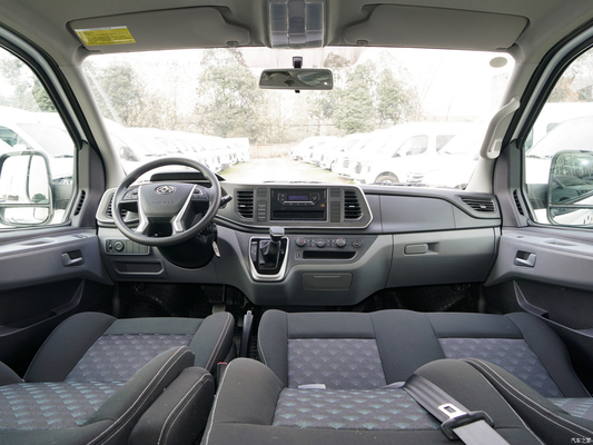 Großer Wert Maxus V80 Benzin-Benzin-Van mit LED-Scheinwerfer und 108KW Motorleistung