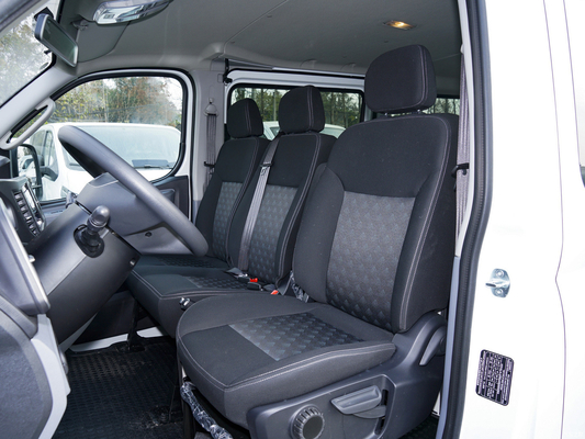 Großer Wert Maxus V80 Benzin-Benzin-Van mit LED-Scheinwerfer und 108KW Motorleistung