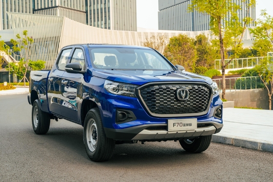 Changan Lantuozhe Automatischer Pickup-Truck Linksgetrieben mit geringer Kilometerleistung 1-25000 Meilen