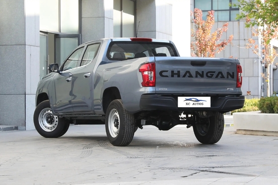 Changan Lantuozhe Automatischer Pickup-Truck Linksgetrieben mit geringer Kilometerleistung 1-25000 Meilen