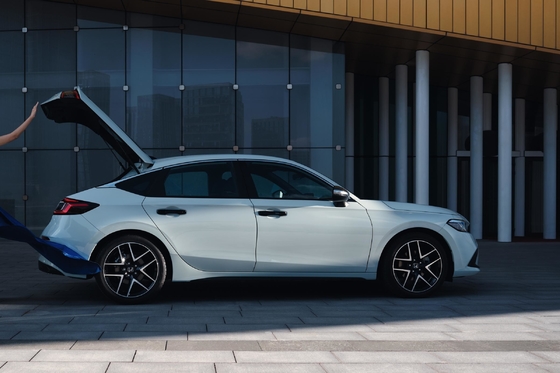 Maximalgeschwindigkeit 180 km/h 2023 Honda Civic Le HEV Hybrid Pioneer Edition mit 4L-Motor