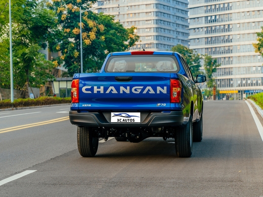 Changan F70 Blue Whale Version 4 Türen 5 Sitze 2 Reihen Benzin 92 Mittelklasse Pickup Kraftstoff