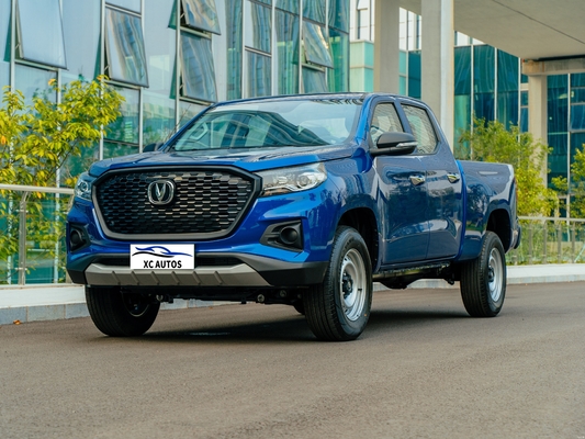 2024 Changan Hunter F70 Knight Edition 4x4 Pickup mit automatischem Getriebe und TPMS