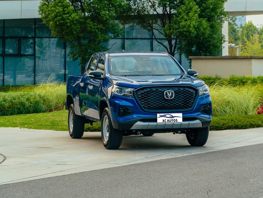 2024 Changan Hunter F70 Knight Edition 4x4 Pickup mit automatischem Getriebe und TPMS