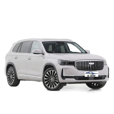 Geely Xingyue L Auto Zhiqin A 2024 Benzinfahrzeug mit Multifunktionslenkrad