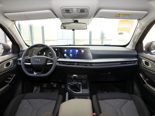 CHANGAN KAICHENG F70 2.4T Automatischer Zweiradantrieb Benzinfahrzeug Turbokreuzung