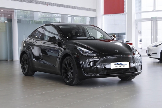 Solardach Tesla Modell Y Verwendete Energie Rein elektrischer Mittelklasse-SUV Luxus-Sportwagen