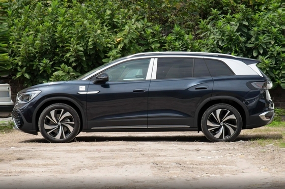 Kilometerleistung 1-25000 Meilen Mittlerer SUV EV Auto Max. Geschwindigkeit 160 km/h ID.6 Crozz 2023 Version PURE