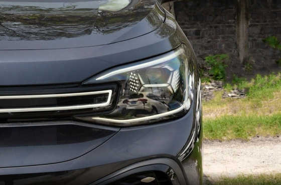 Kilometerleistung 1-25000 Meilen Mittlerer SUV EV Auto Max. Geschwindigkeit 160 km/h ID.6 Crozz 2023 Version PURE