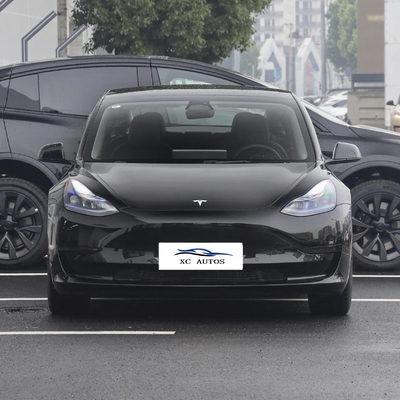 Erwachsene Tesla Model 3 -Elektroautos mit Maximaldrehmoment 200-300Nm und elektrischer Parkbremse