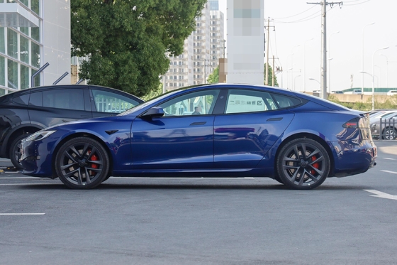 Tesla Modell S und Modell Y 2024 Elektroauto mit elektrischer Sitzanpassung