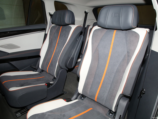 Großer Spaß ID6 Crozz EV SUV Maximaldrehmoment Nm 400-500Nm für unaufhaltsame Abenteuer