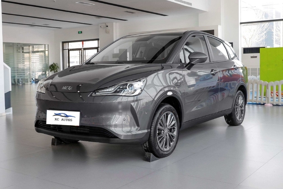 Rein elektrischer Neta V 5 Sitzwagen mit 400 km Langen Ausdauer und Front 4 Rear 4 Radar