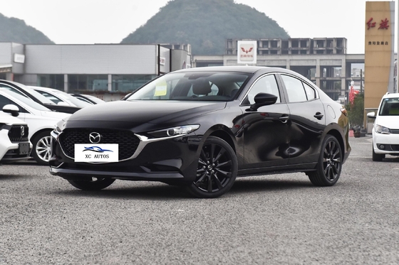 Automatisches Benzinfahrzeug Mazda 3 Axela Kompaktlimousine mit elektrischem Ko-Piloten-Sitzanpassung