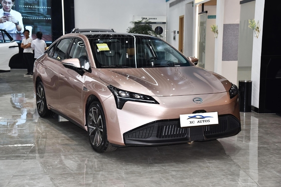 4 Türen 5 Sitzplätze AION Gebrauchtwagen Elektroauto mit Linkslenkung und Sonnendach