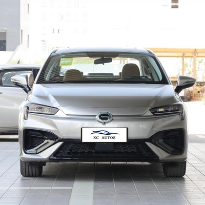 4 Türen 5 Sitzplätze AION Gebrauchtwagen Elektroauto mit Linkslenkung und Sonnendach