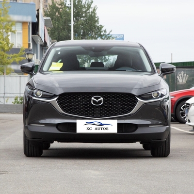 Erschwinglicher Mazda CX30 Speed Electric SUV mit LED-Scheinwerfer und großem Radstand