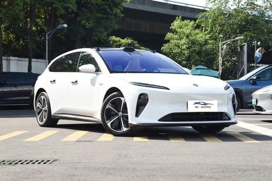 Nio ET5T Energie Elektroauto mit Maximaldrehmoment von 200-300Nm und Linkslenker