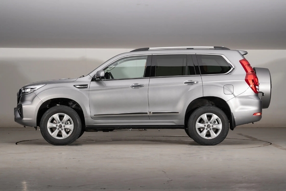 Monat 8 Haval H9 2.0t 4WD 5-Sitzer 8-Geschwindigkeits-SUV Mittel- und Groß-SUV Radar Vorder 4 Hinter 4