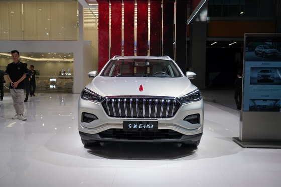 ESC-ausgestattetes Hongqi Ehs3-Elektroauto mit Euro IV-Emissionsstandard und Reichweite von 407 km
