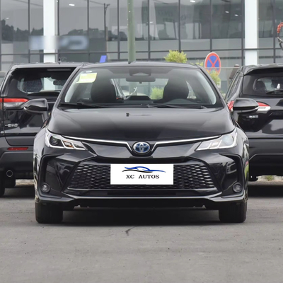 Verkaufen Sie 2020 Toyota Hilux Corolla Benzin-Energie-Auto mit maximalem Drehmoment Nm 200-300Nm