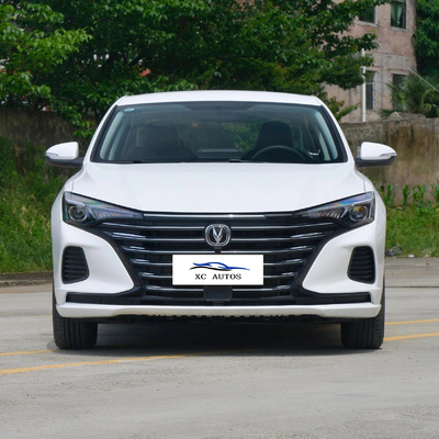 Vorderseite 4 Rückseite 4 Radar Changan Eado EV460 UAED Fahrzeug Kompakt Saden Level Lange NEDC Reichweite
