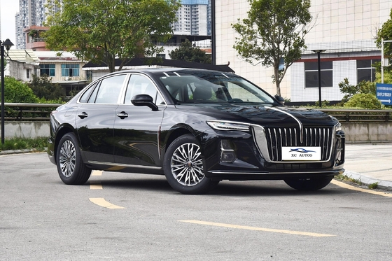 LED-Scheinwerfer Hongqi H5 2,0 t 3,0 t Automatisches Kraftstofffahrzeug für 8 Monate