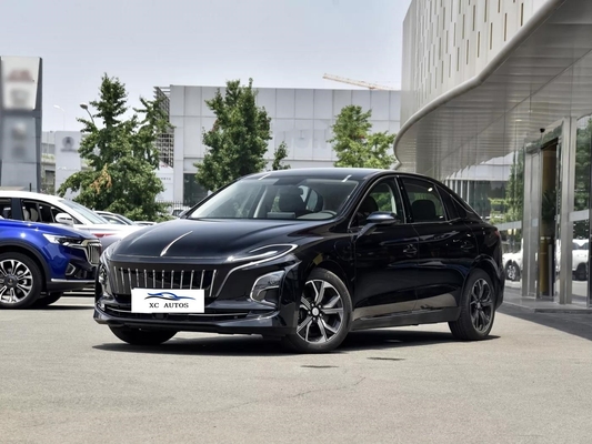 2023 Hongqi E-QM5 Pure Electric 5-Sitzer Schwarzer Farb 4-Türer 5-Sitzer für den russischen Markt