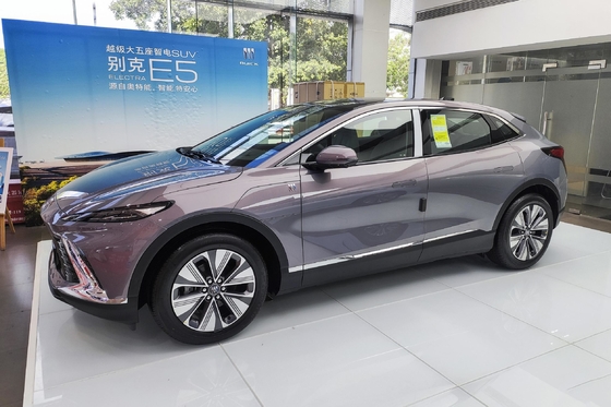Buick E4 5-Türer 5-Sitzer SUV mit fortschrittlicher Karosserie-Struktur und Benzin-Energie-Typ