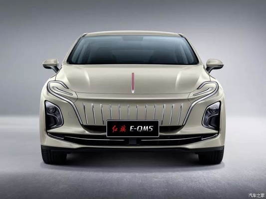 2023 Hongqi E-QM5 Pure Electric 5-Sitzer Schwarzer Farb 4-Türer 5-Sitzer für den russischen Markt