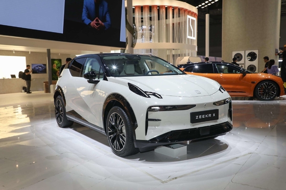 2024 Zeekr X Elektroauto 5 Sitzplätze LxWxH mm 4450x1836x1572 Lithium-Eisen-Phosphat-Batterie