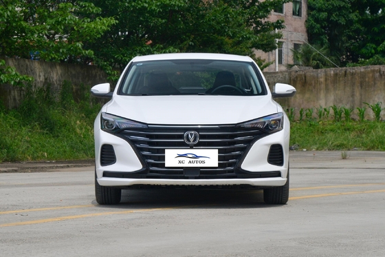 Mehrfunktionslenker Changan Eado EV460 Elektroauto Energiefahrzeug Plus