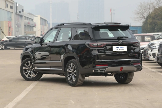 Elektrische Lenkung Changan CS95 Plus 2,0t 7 Sitzplätze Benzin Auto SUV Benzinfahrzeug