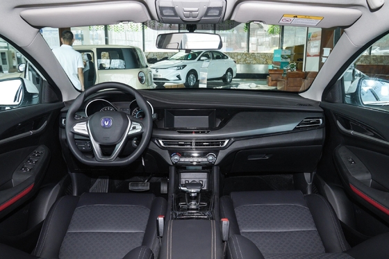 Großer Wert Changan EADO EV 460 Elektroauto EV Limousine 5-Türer 5-Sitzer Karosserie Struktur