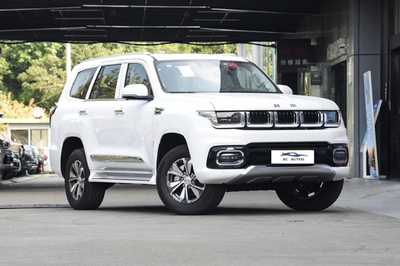 Peking Bj60 8at 4WD 5 Sitz LHD Drive Auto Gebrauchtfahrzeug 5 Tür 5 Sitz Mittelgroß SUV
