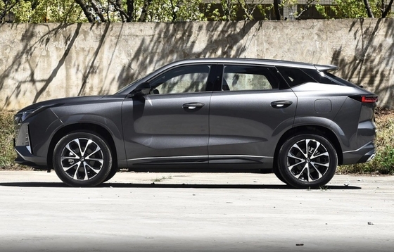 CHANGAN UNI-Z PHEV 2024 Blue Whale iDD 125KM Superior Ver. Kompaktes SUV 1,5 L 98 PS L4