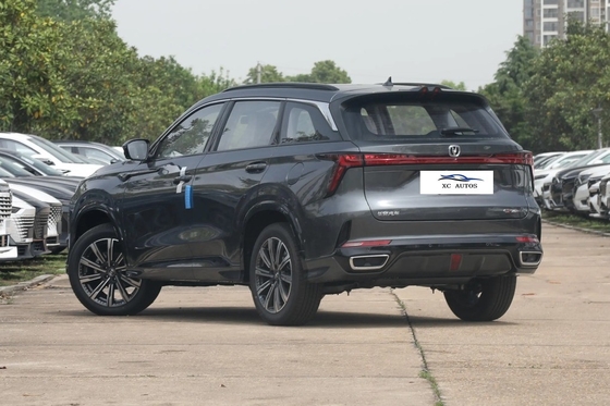 Chongqing CHANGAN CS75 PLUS Benziner Kompakter SUV 2023 3. Generation Automatik Deluxe Version 1.5T 188 PS L4 LED Scheinwerfer
