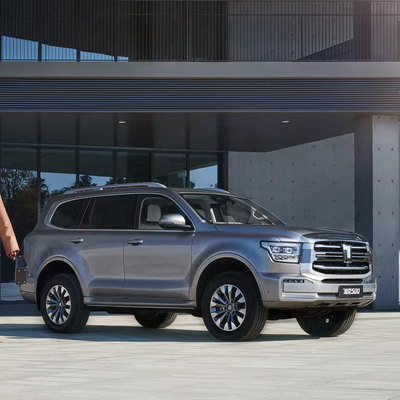 Großartige Ledersitze Great Wall TANK500 Kraftstoff SUV Geländefahrzeug R18 Reifengröße