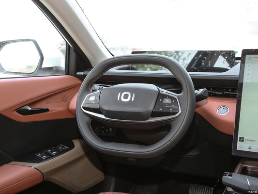 Changan Qiyuan A05 EV Limousine Hybrid-Auto Großartiger Wert und 5-Türer 5-Sitzer Karosserie Struktur