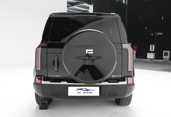 Mittelgroßer SUV mit Doppelmotor 4WD Elektrofahrzeug 4 Zylinder und Single Speed Getriebe