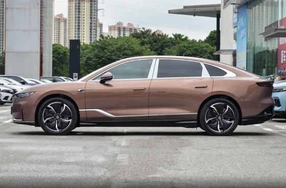 Elektro-Lenkung Mittelklasse-SUV mit 730 km Langstreckenfahrt Voyah Zhuiguang 2023ver