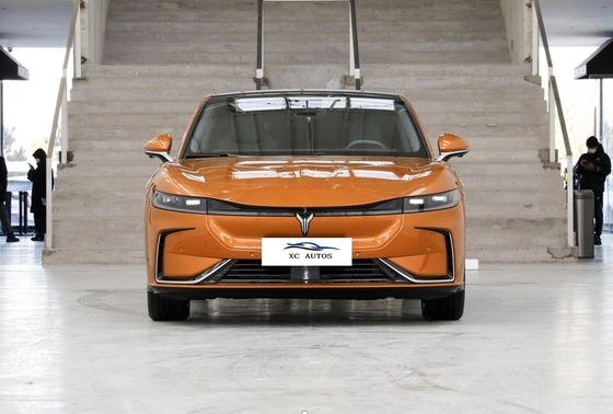 Elektro-Lenkung Mittelklasse-SUV mit 730 km Langstreckenfahrt Voyah Zhuiguang 2023ver